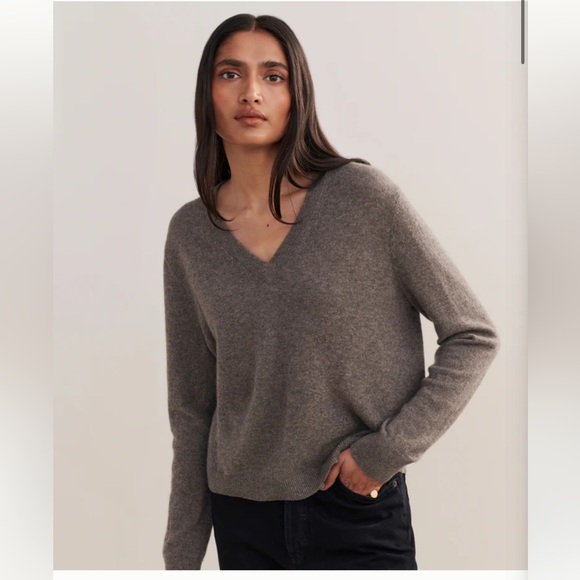 Jenni Kayne Flynn Cashmere Sweater - Picture 4 of 4